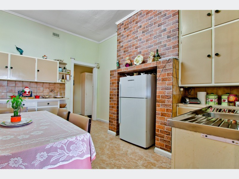 72 Barker Avenue, Flinders Park SA 5025