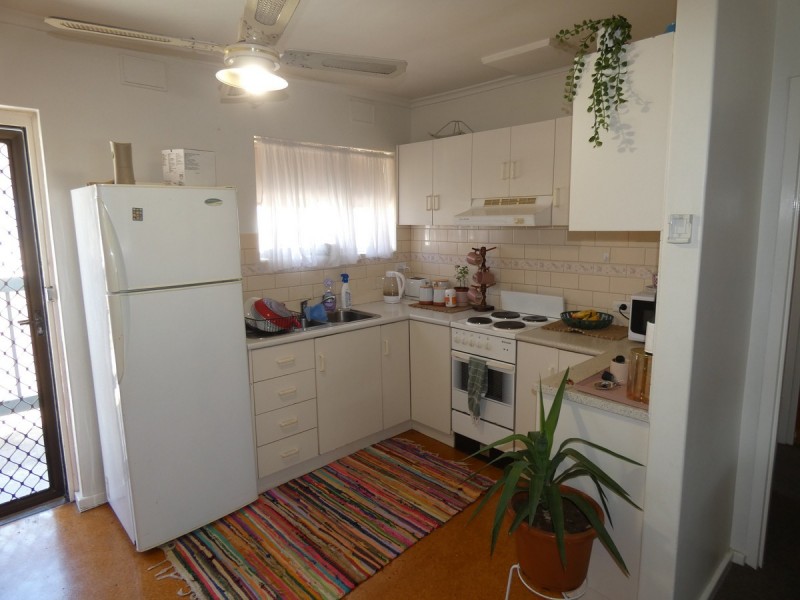 6/5a Henley Beach Road, Henley Beach South SA 5022