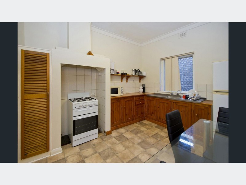 53 Cleveland Tce, Ottoway SA 5013