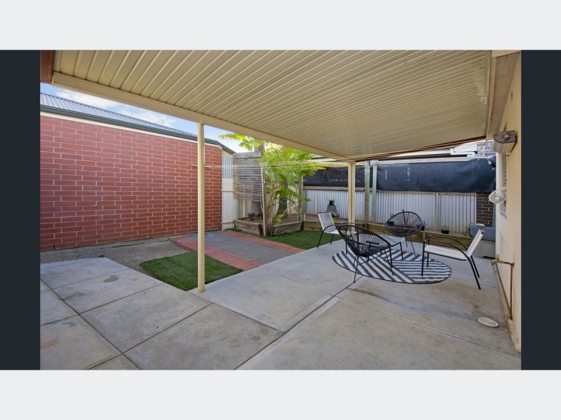 53 Cleveland Tce, Ottoway SA 5013