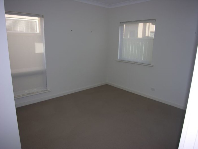 25 Stony Way, Mawson Lakes SA 5095