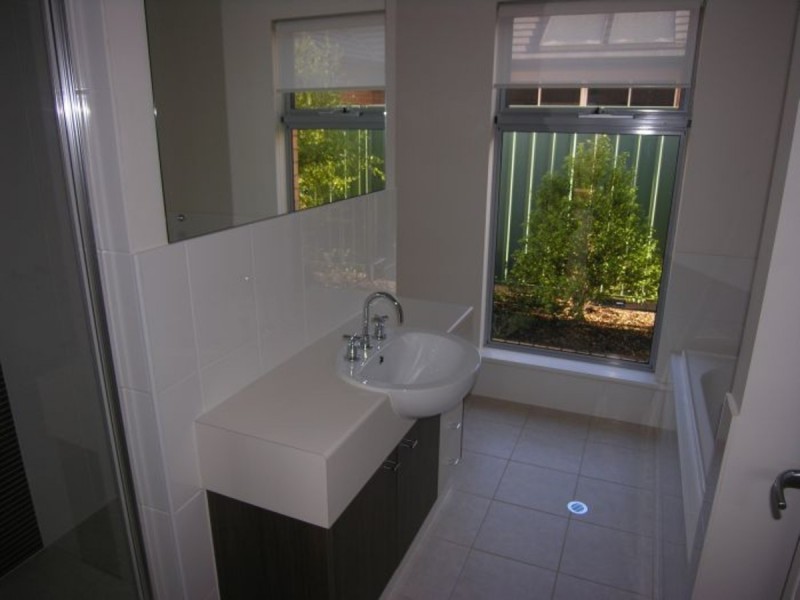 25 Stony Way, Mawson Lakes SA 5095