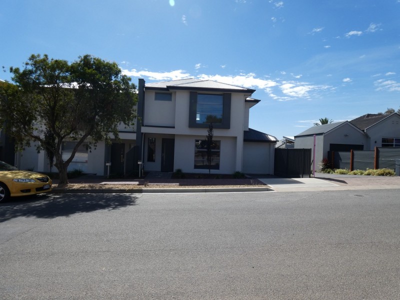 2E Thomas Street, Seacliff Park SA 5049