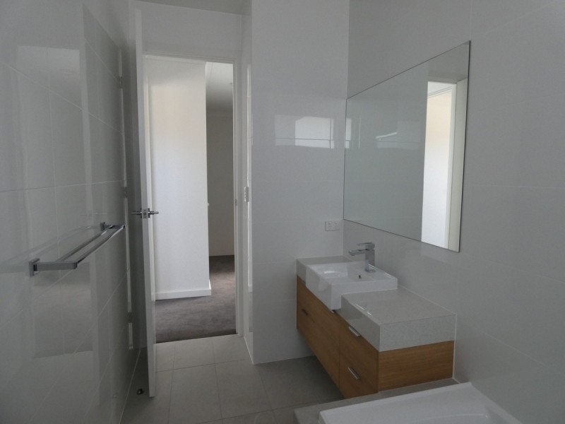 2E Thomas Street, Seacliff Park SA 5049