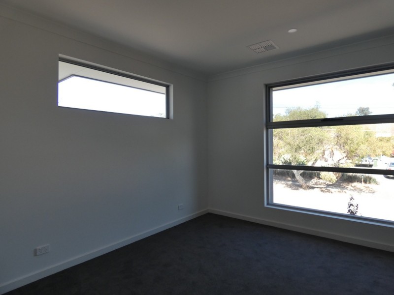 2E Thomas Street, Seacliff Park SA 5049
