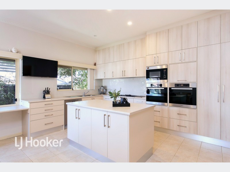 22 Mooringe Avenue, North Plympton SA 5037