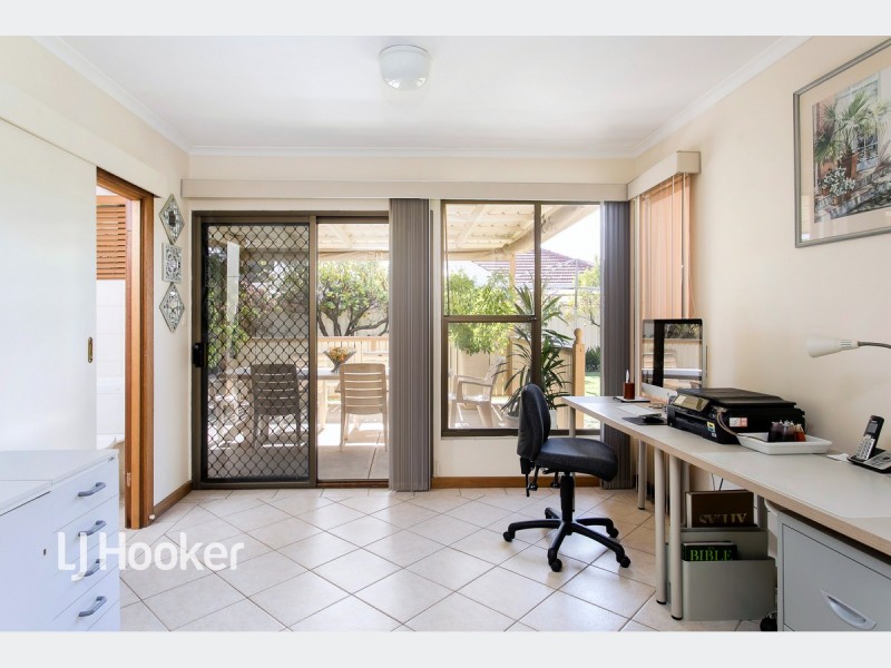 22 Mooringe Avenue, North Plympton SA 5037