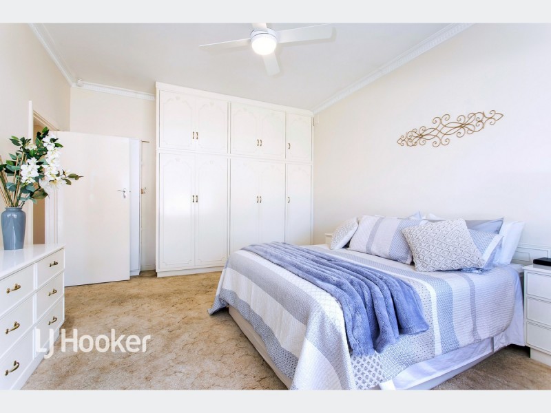 22 Mooringe Avenue, North Plympton SA 5037