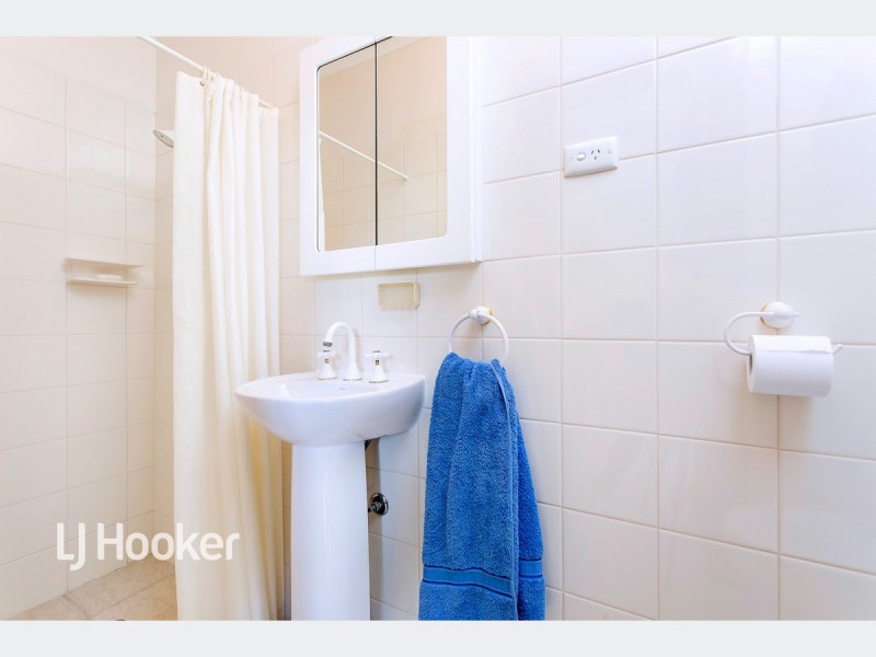 22 Mooringe Avenue, North Plympton SA 5037