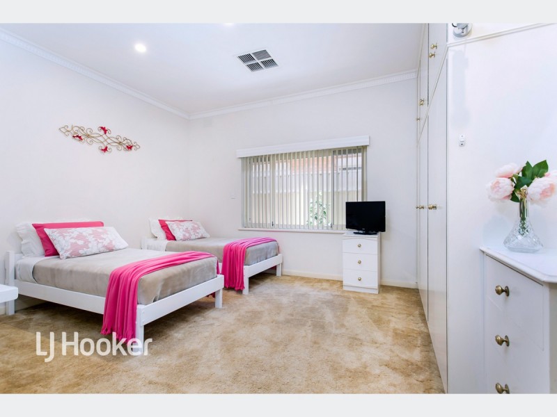 22 Mooringe Avenue, North Plympton SA 5037