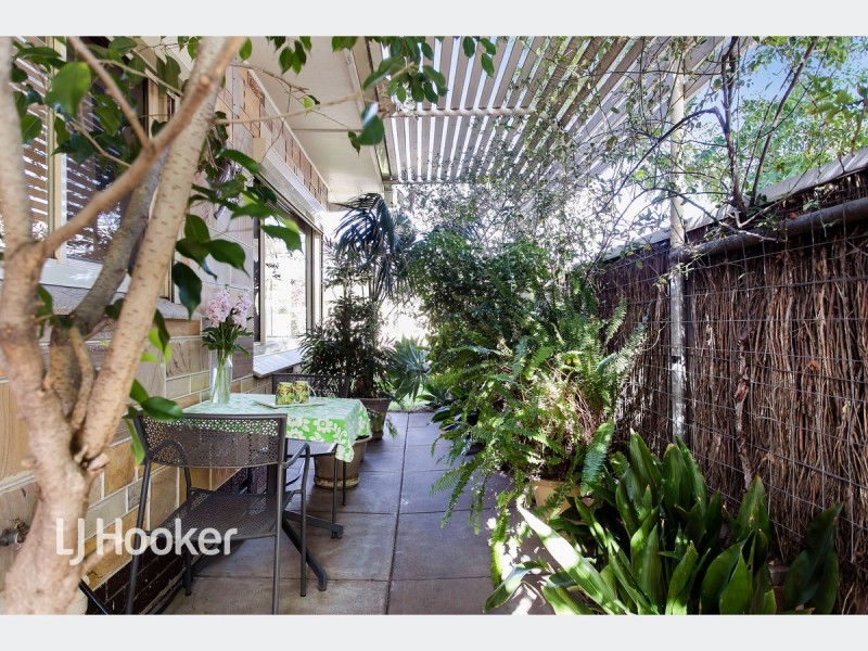 22 Mooringe Avenue, North Plympton SA 5037