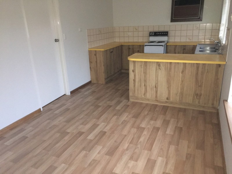 2/2 Ames Road, Salisbury SA 5108