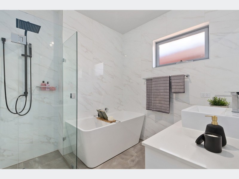38 John Street, Flinders Park SA 5025