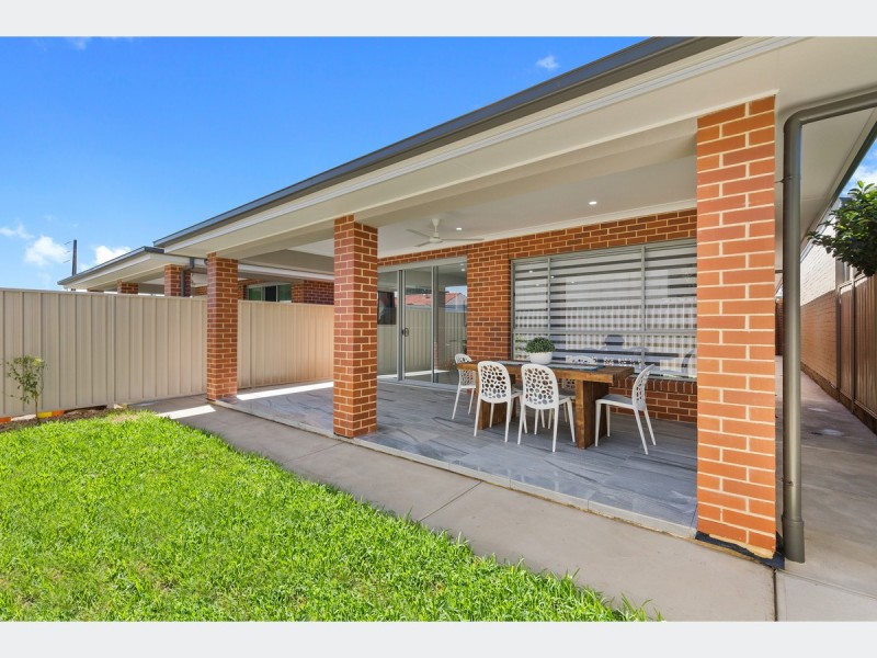 38 John Street, Flinders Park SA 5025