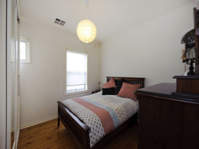 152 Humphries Terrace, Woodville Gardens SA 5012