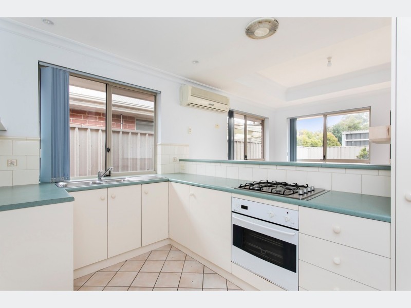 8 Dillon Court, Brompton SA 5007