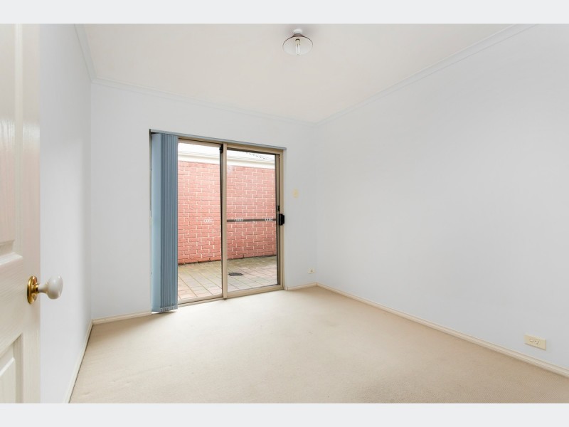 8 Dillon Court, Brompton SA 5007