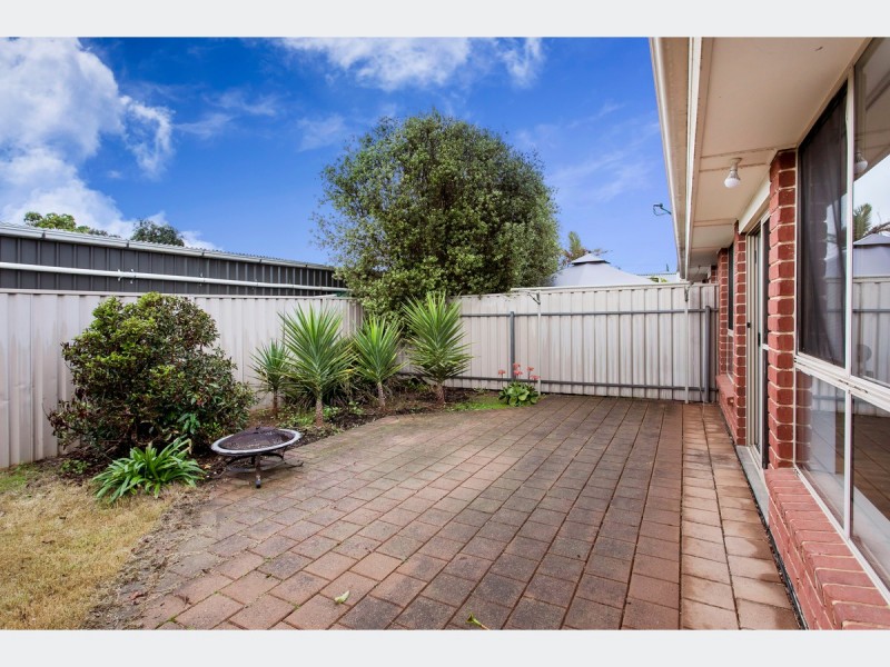 8 Dillon Court, Brompton SA 5007
