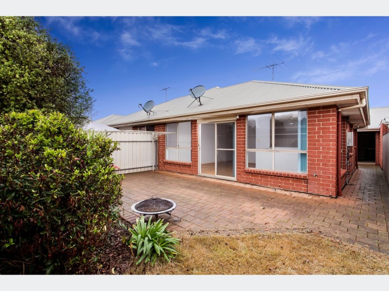 8 Dillon Court, Brompton SA 5007