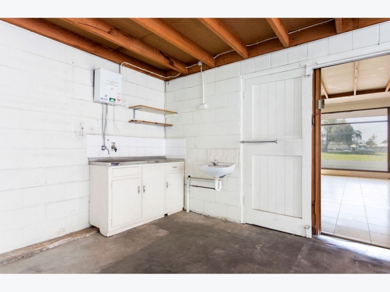 840 Port Road, Woodville South SA 5011