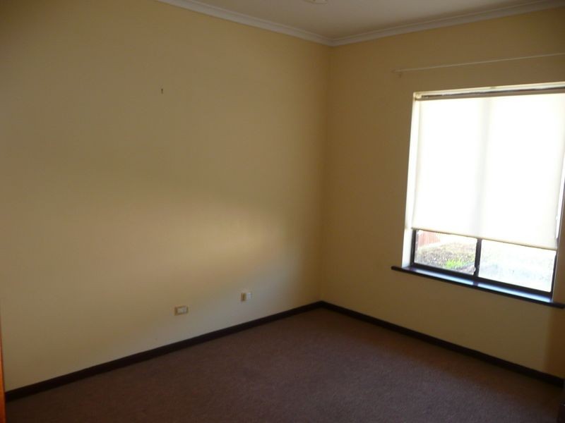2/13 Seaton Terrace, Seaton SA 5023