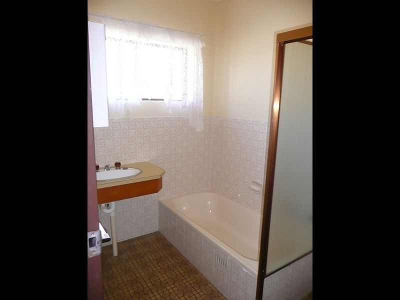 2/13 Seaton Terrace, Seaton SA 5023