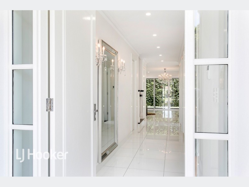 15B Fawnbrake Crescent, West Beach SA 5024