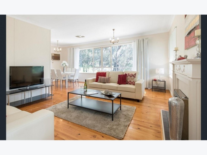 4 Sitters Memorial Drive, Burnside SA 5066