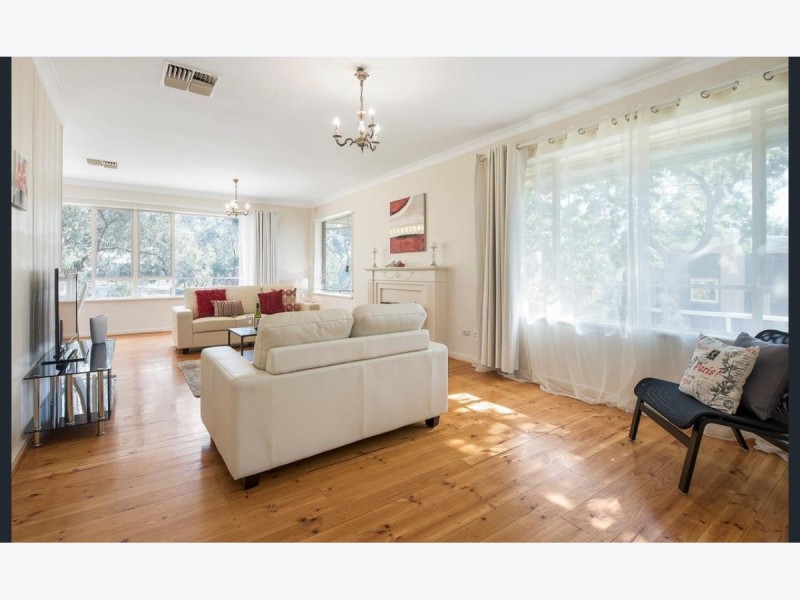 4 Sitters Memorial Drive, Burnside SA 5066