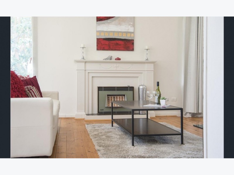 4 Sitters Memorial Drive, Burnside SA 5066