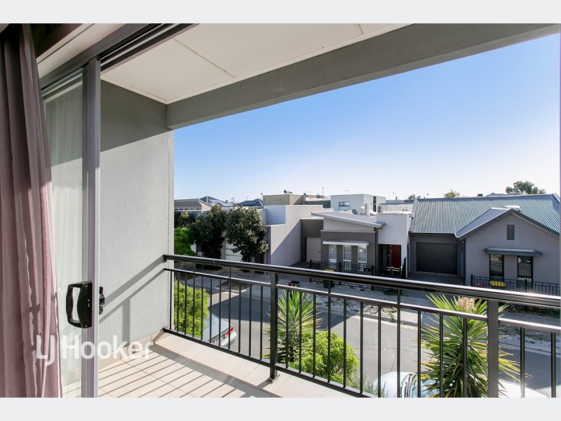 8 Wentworth Street, Mawson Lakes SA 5095