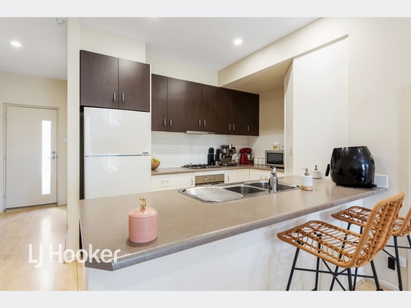 6/3-7 Banrock Place, Mawson Lakes SA 5095