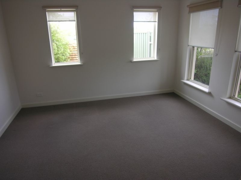 21 Stony Way, Mawson Lakes SA 5095