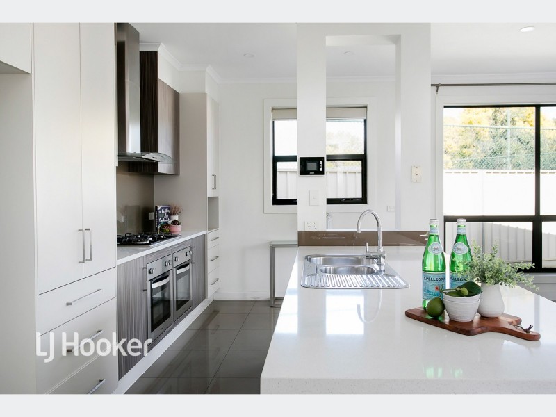 11a Jasmine Grove, Fulham Gardens SA 5024