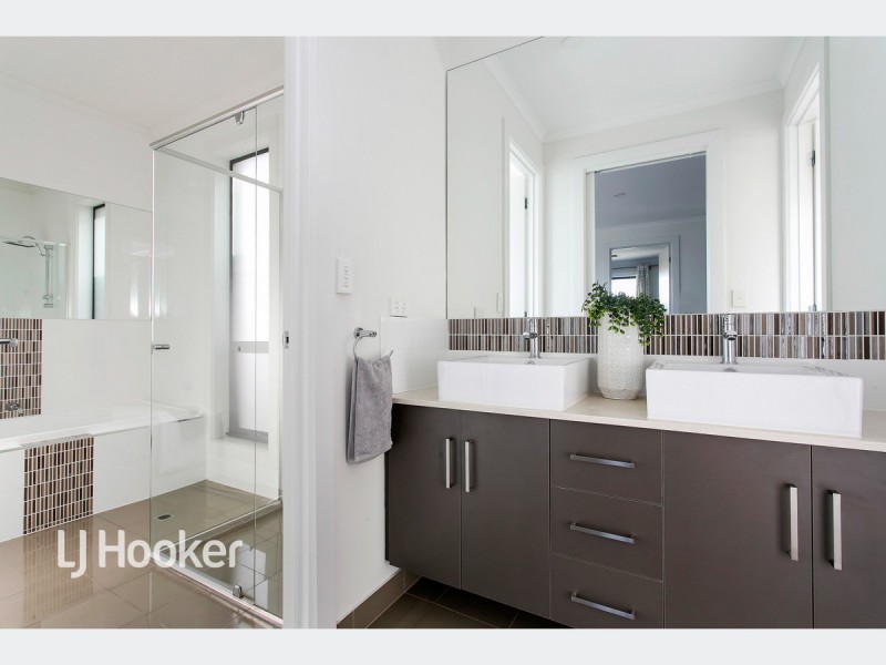 11a Jasmine Grove, Fulham Gardens SA 5024