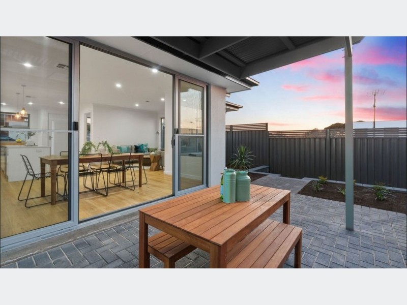 2E Thomas Street, Seacliff Park SA 5049