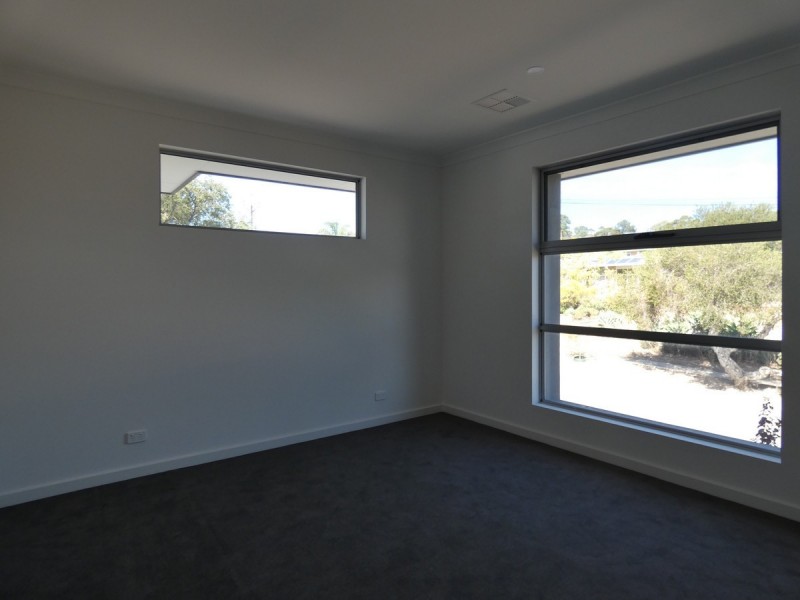 2E Thomas Street, Seacliff Park SA 5049