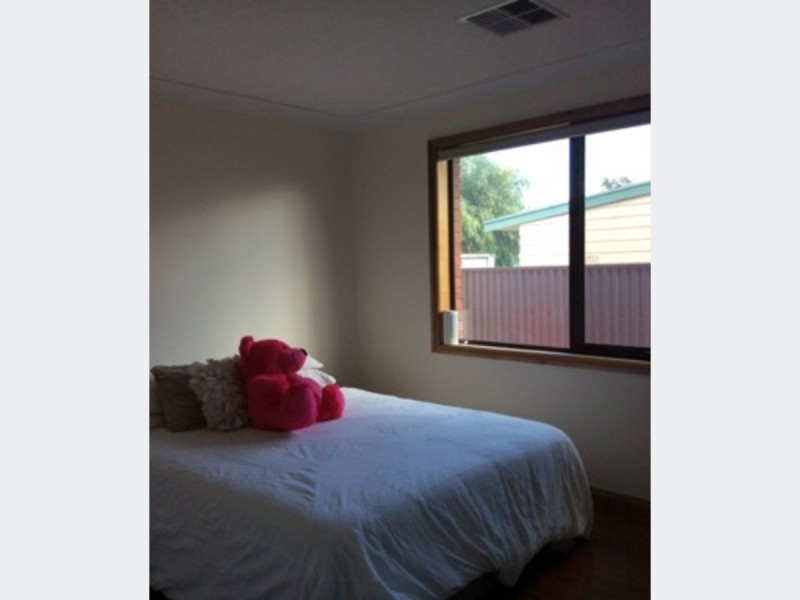 8A Hawker Street, Bowden SA 5007