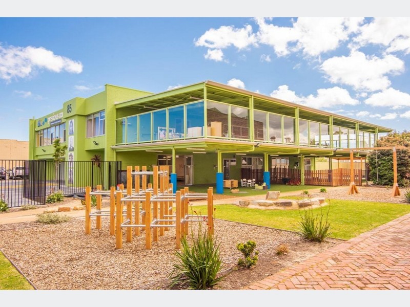 5 John Street, Flinders Park SA 5025