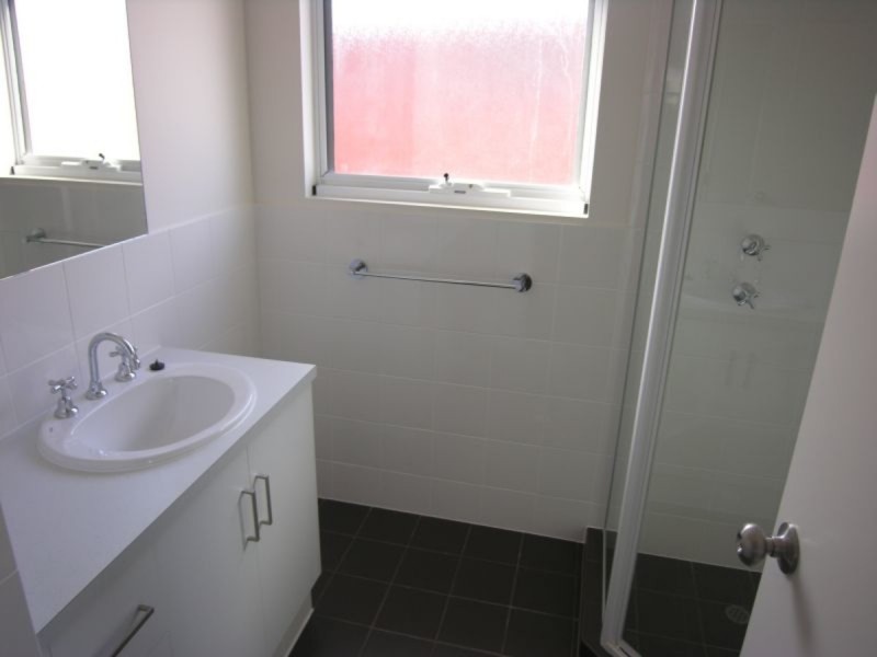 8 Waterton Lane, Mawson Lakes SA 5095