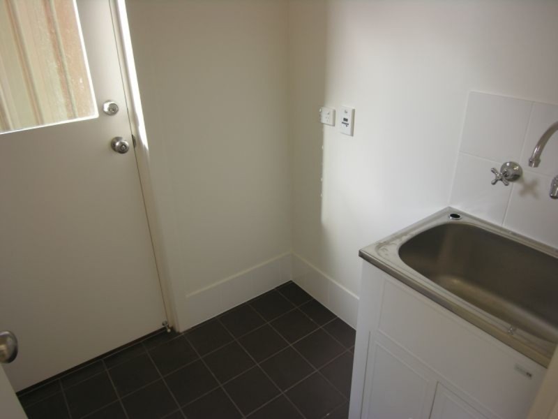 8 Waterton Lane, Mawson Lakes SA 5095