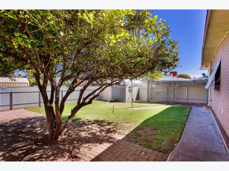 25 Canna Road, Ingle Farm SA 5098