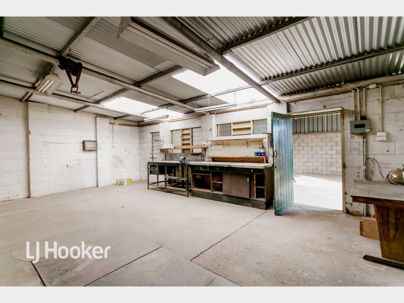 17 Captain Cook Avenue, Flinders Park SA 5025