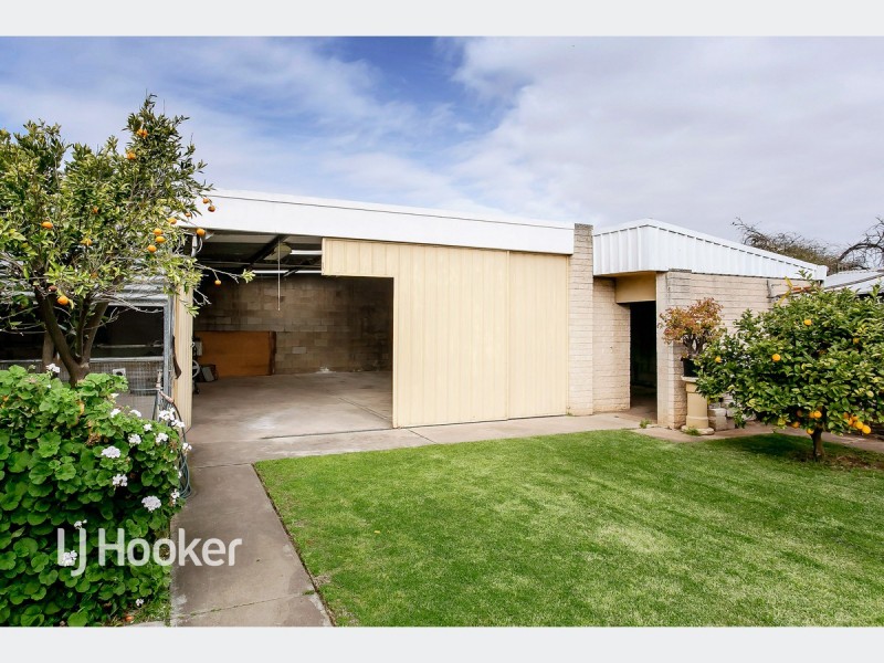 17 Captain Cook Avenue, Flinders Park SA 5025
