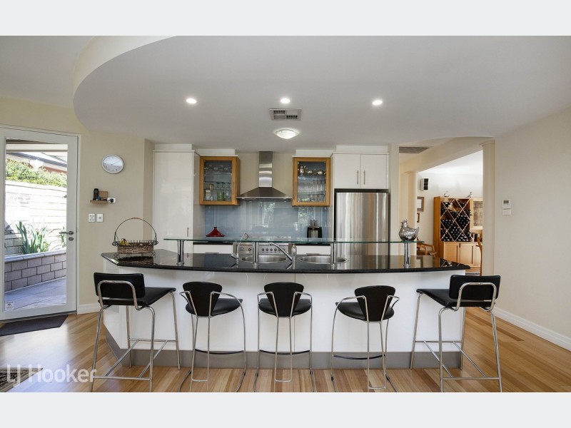 6 Ron Wait Court, Lockleys SA 5032