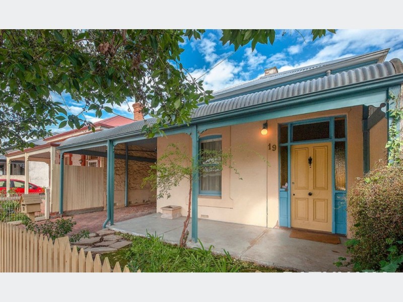 19 Highbury Street, Prospect SA 5082