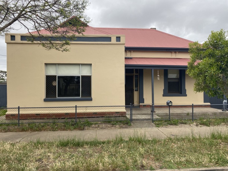 106 Russell Street, Rosewater SA 5013