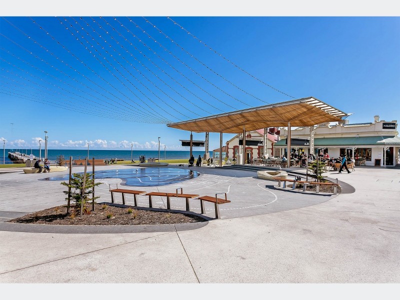 20 Lexington Road, Henley Beach South SA 5022