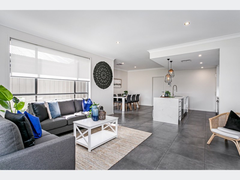 61 Dumfries Avenue, Seaton SA 5023