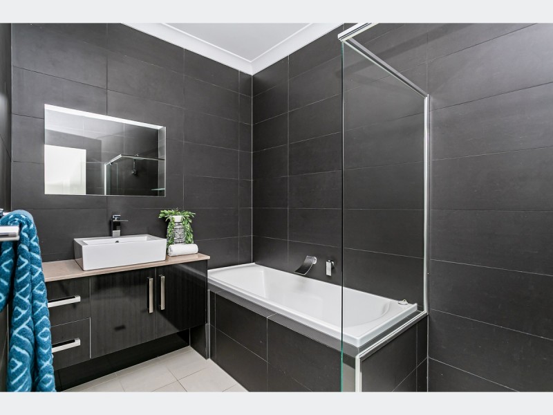 61 Dumfries Avenue, Seaton SA 5023